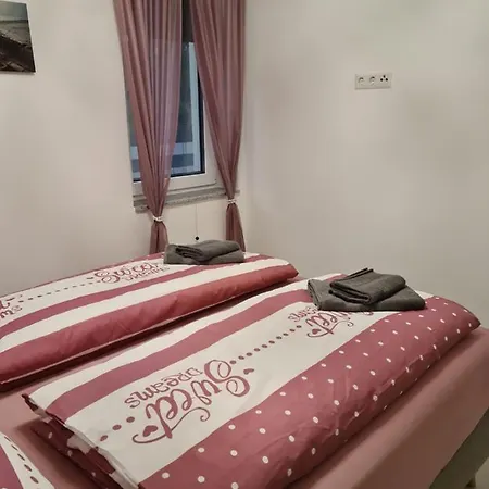 Апартаменты Beutlich's Woertherseeappartements Фельден-ам-Вёртер-Зе